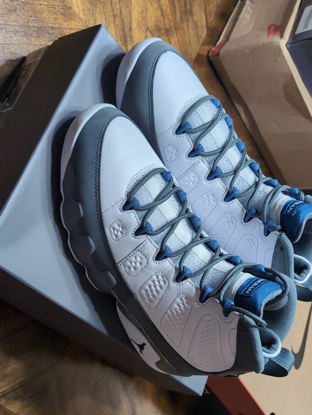 Nike Air Jordan 9 Retro "Flint Grey"